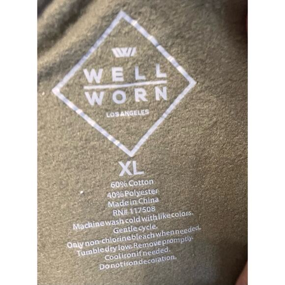 Well Worn Los Angeles Crewneck Sweatshirt Men’s Size XL Green Line Art Face - Picture 4 of 5